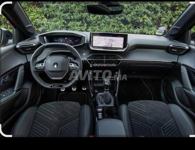 new Peugeot 208 style