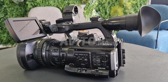 كاميرا سوني PMW 200