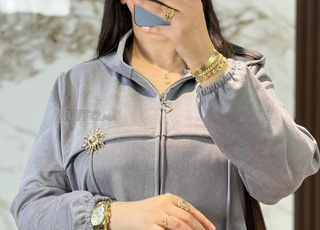 ملابس طوب رائعة بثمن مناسب