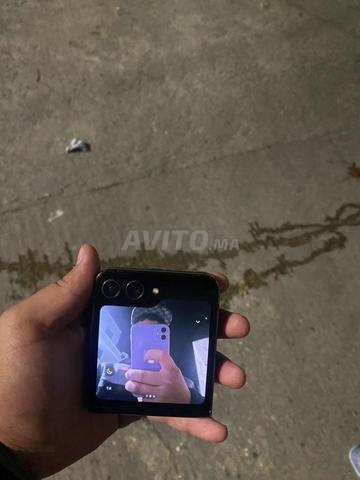 Téléphone 📱 excellent de haute qualité, type Samsung Z Flip 5 - 2