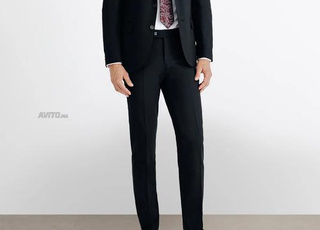 بدلة Izac أصلية