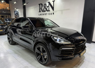 Porche cayenne hybrid 2021