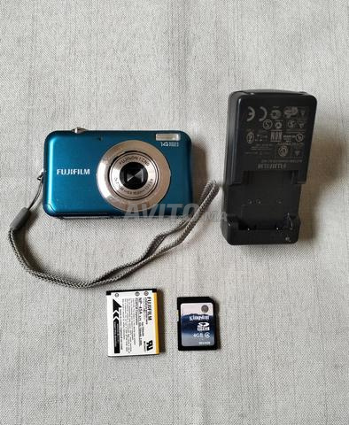 كاميرا Fujifilm 14 ميجا بيكسل تعمل