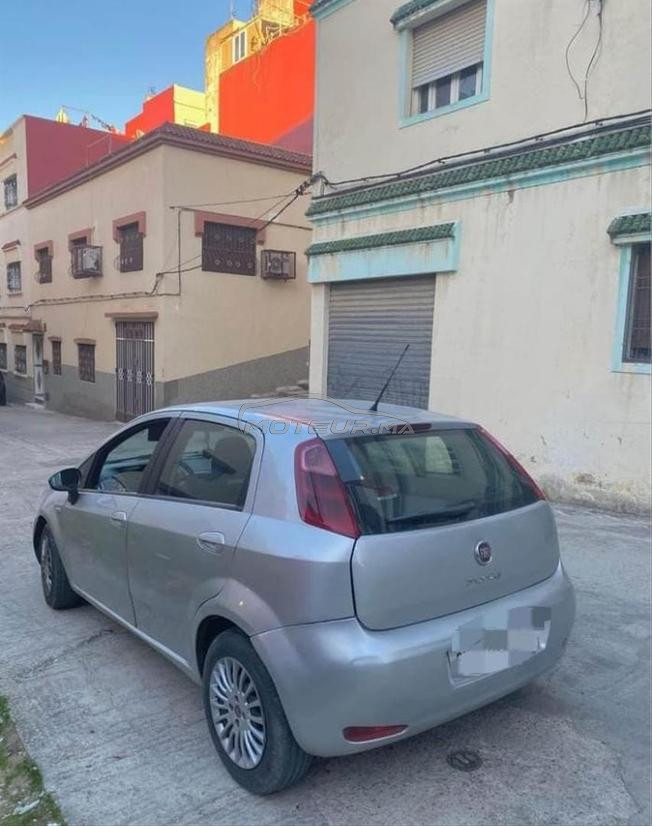 Fiat Punto Diesel Manuelle 2015 à Tanger