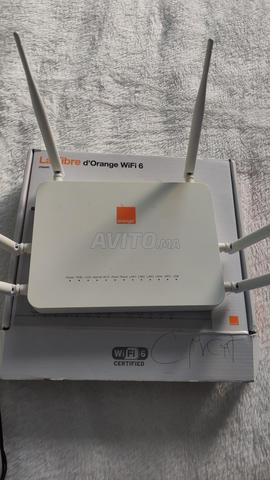 جهاز توجيه ZTE (ألياف بصرية)