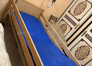 Lit électrique médical