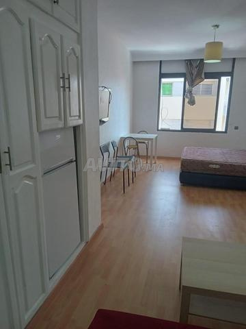 STUDIO spacieux meublé à la location sur Agdal - image 3