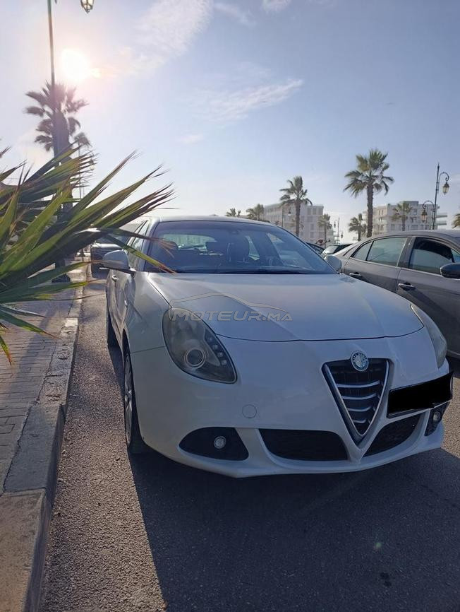 Alfa Romeo Giulietta Essence Manuelle 2011 à Rabat
