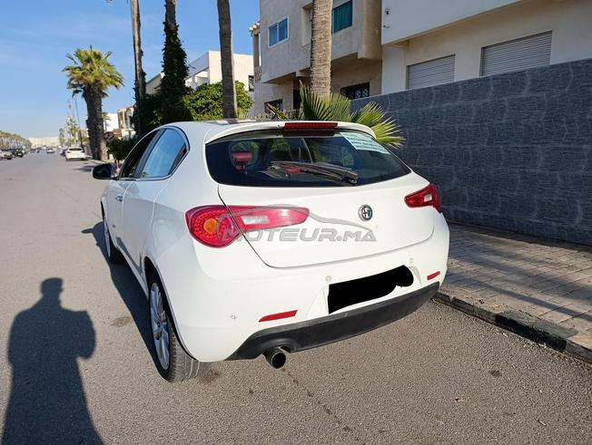 Alfa Romeo Giulietta Essence Manuelle 2011 à Rabat