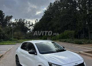 بيجو 208 Gt ligne