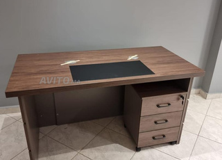 Bureau Individuel Bureau Individuel مكتب فردي عملي