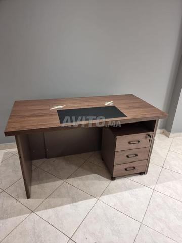 Bureau Individuel Bureau Individuel مكتب فردي عملي