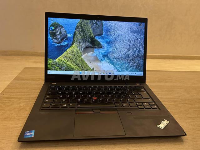 Lenovo ThinkPad T14 / الجيل الحادي عشر - i5 / 16 جيجابايت / SSD