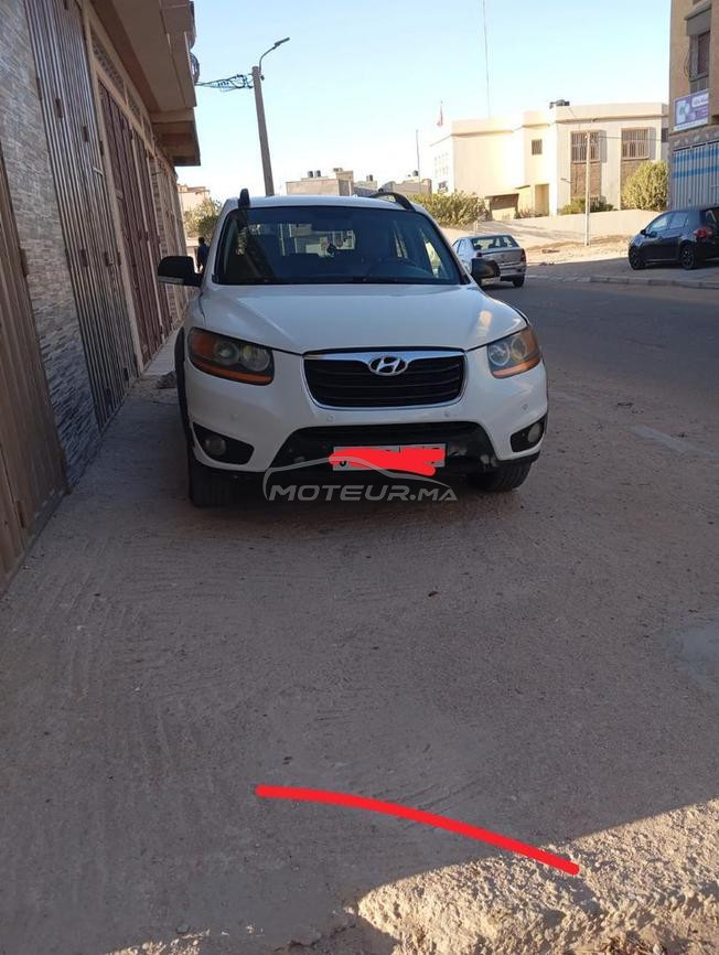 سيارة في حلة جيدة