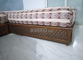 السلام عليكم أبيع صالون مغربي مشربيات