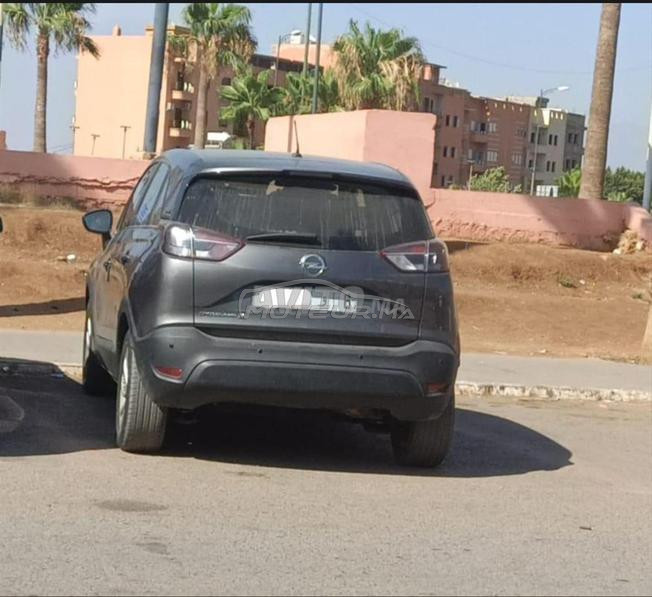 سيارة للبيع