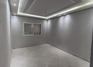 Appartement à louer 100 m² 5 min à hay riad