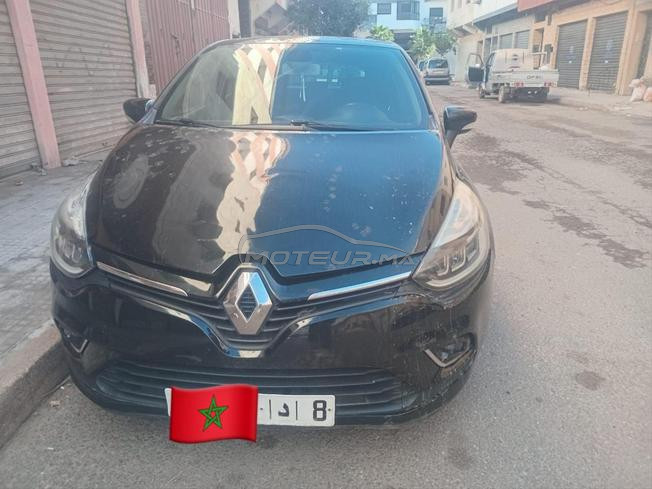 Clio 4 model 2019 boit automatique km 160k