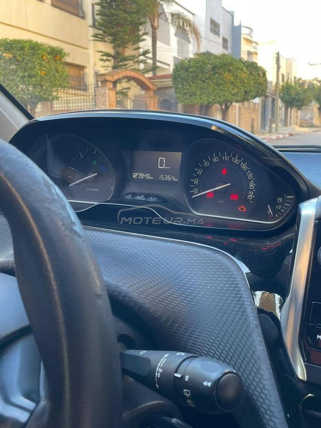 peugeot208