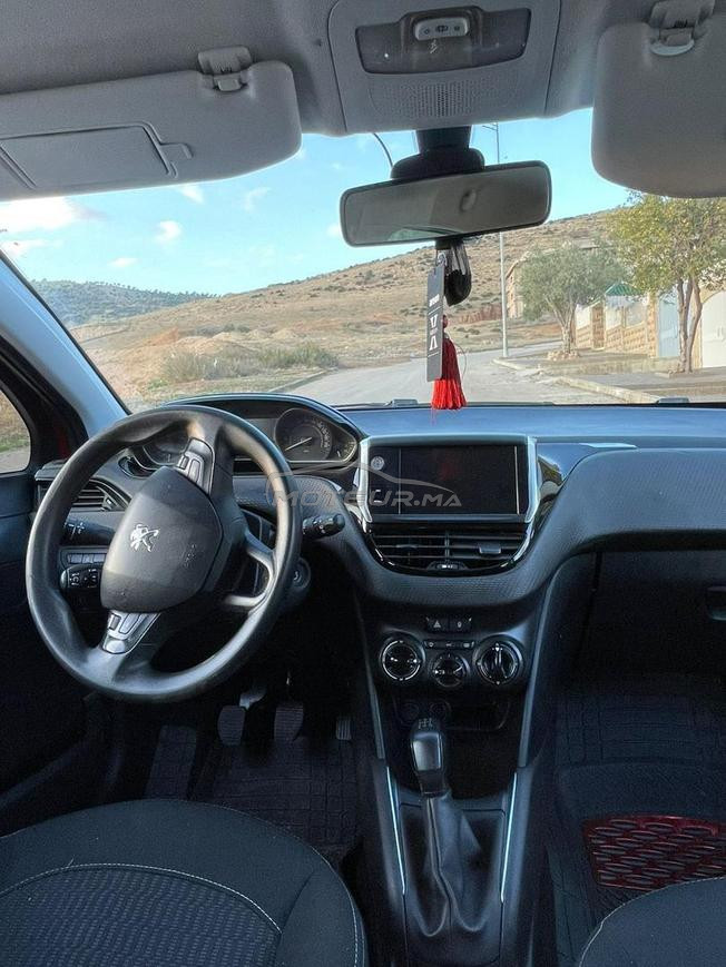 peugeot208