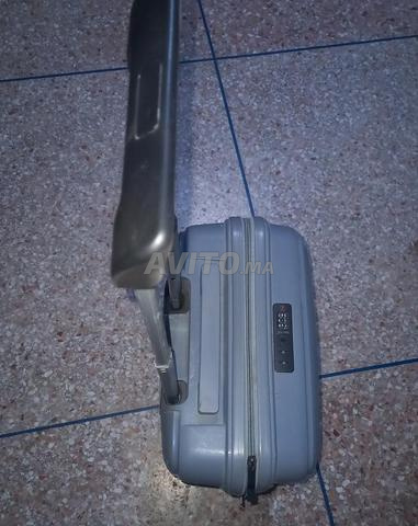 Valise silicone en bon état