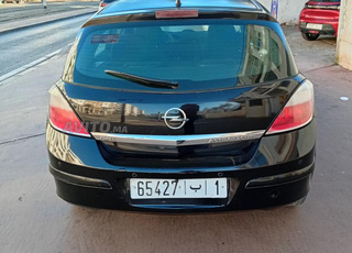 Opel Astra modèle 2007