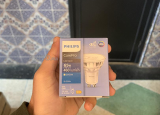 Ampoule Spot LED Philips GU10 4.9W 460lm 3000K