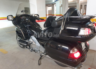 هوندا جولد وينج 1800