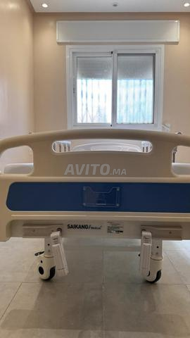 سرير طبي للبيع