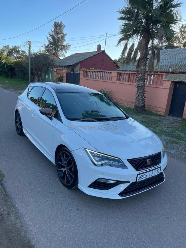 Seat Leon Diesel Manuelle 2018 à Benslimane