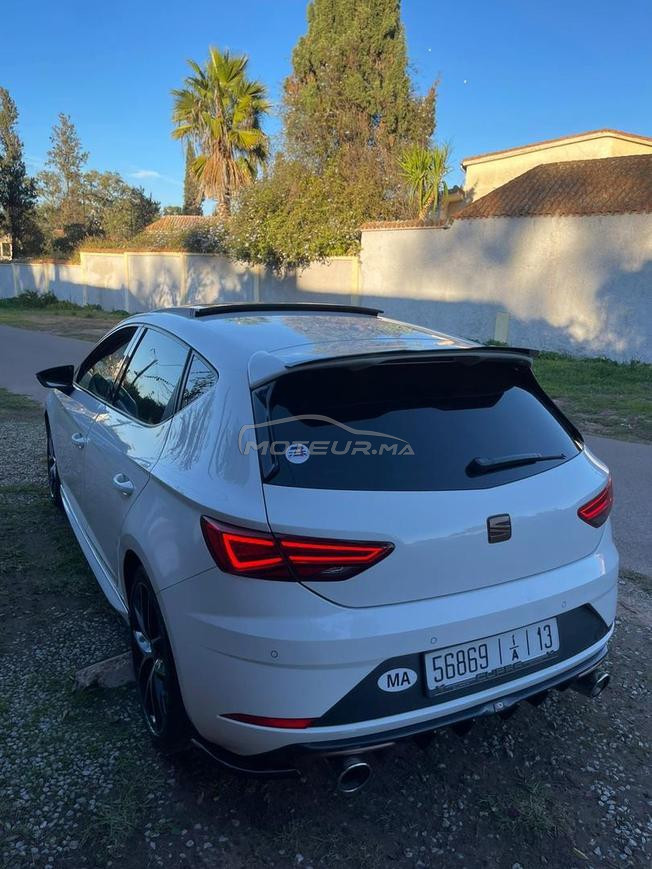 Seat Leon Diesel Manuelle 2018 à Benslimane