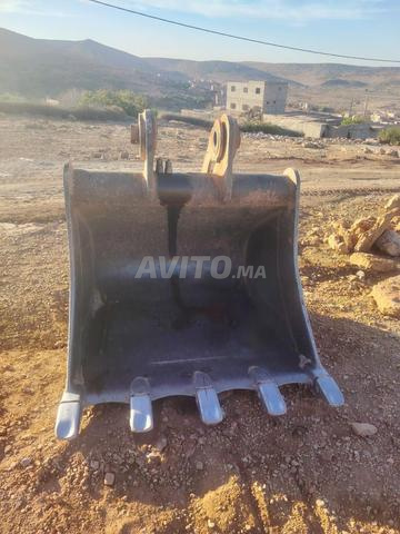 Godet pelle 1,30 original LAX 80 BYALA 32