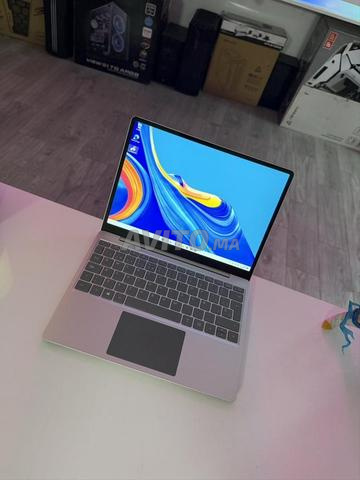 Microsoft Surface Go batterie 13 Heures i5-1035G1 - 2