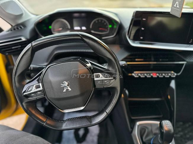 Peugeot 208 allure 
