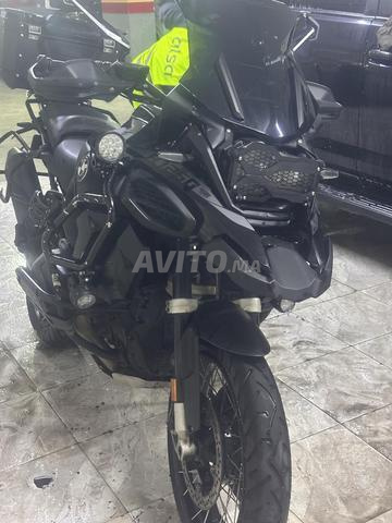 Gs 1250 triple black full option - 2
