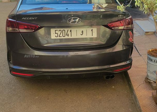 voiture accent automatique modèle 2021 à vendre