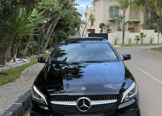 مرسيدس بنز الفئة CLA 220d باك Amg