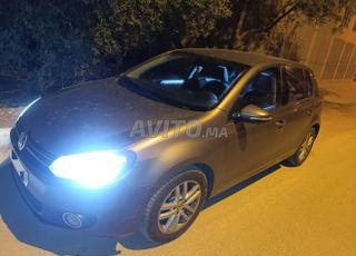 Volkswagen Golf 6 Essence Automatique 2011 à Fès