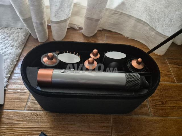 مملس شعر دايسون كورال الأصلي - حالة جيدة جدا