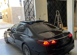 E 220 d importée neuve, full options