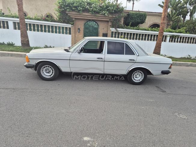 Mercedes 300 très B. etat