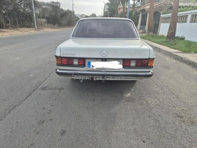 Mercedes 300 très B. etat
