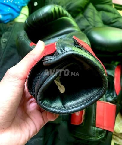 أربطة ديال الفول كونتاكت و لا بوكس حالة جيدة جدا