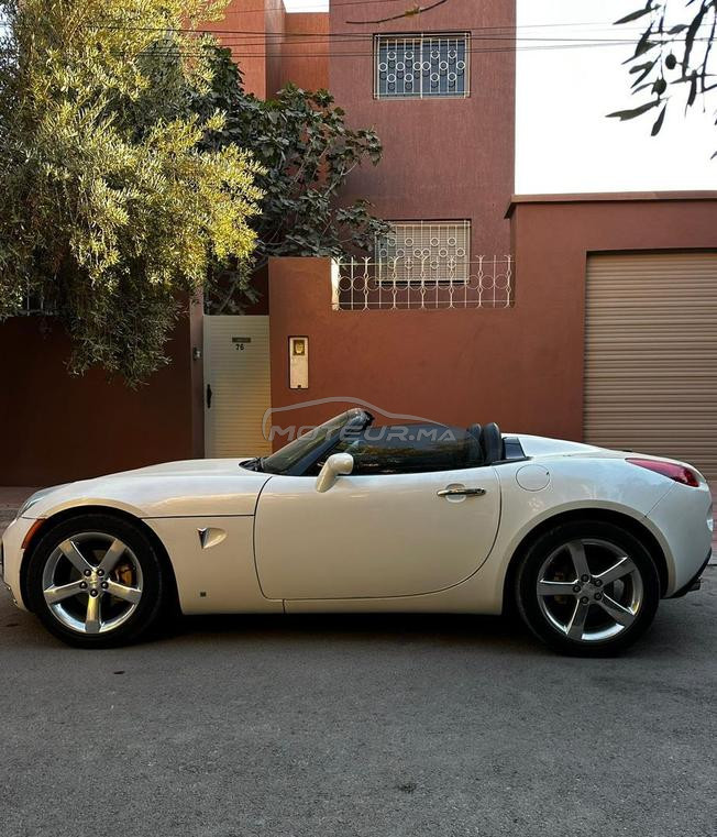 Pontiac solstice a vendre essence modèle fin 2008