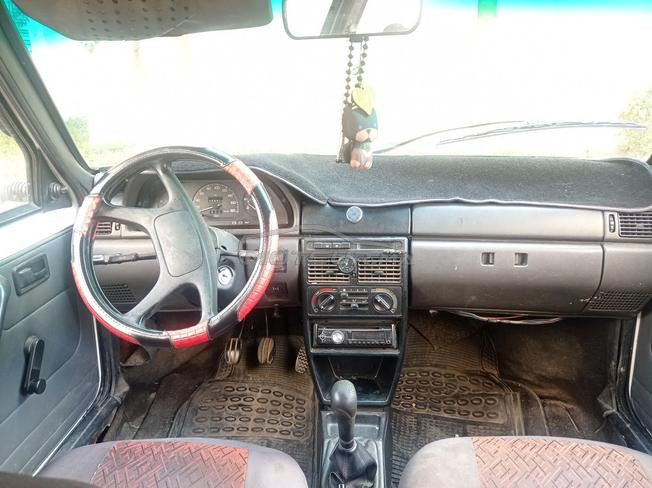 uno a vendre