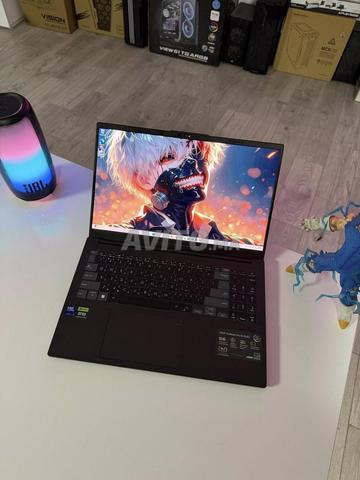 Asus vivobook 15 OLED AI Ultra 9 185H RTX 4050 - 2