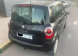 Renault Modus Essence Manuelle 2006 à Agadir