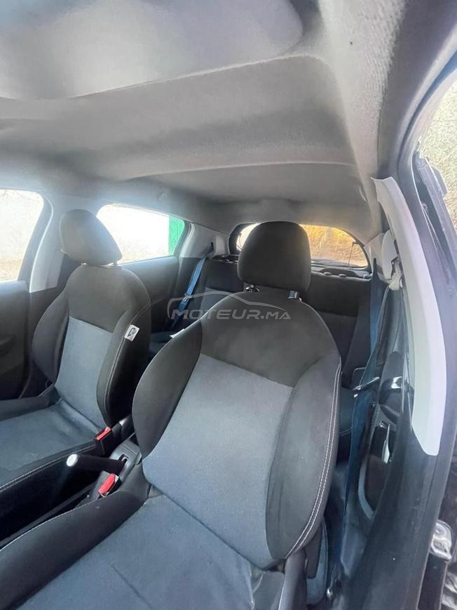 peugeut 208 