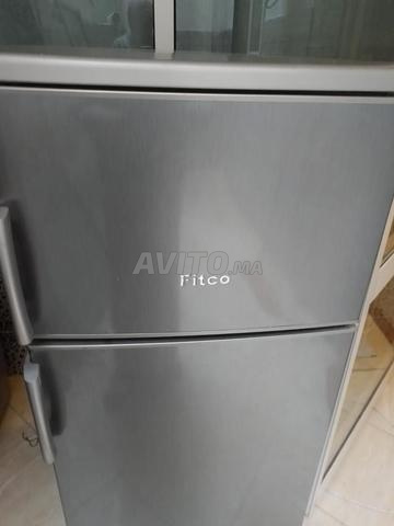 غسالة صحون وثلاجة