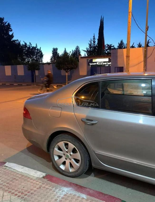 Skoda Superb Diesel Manuelle 2010 à Ksar el-Kebir